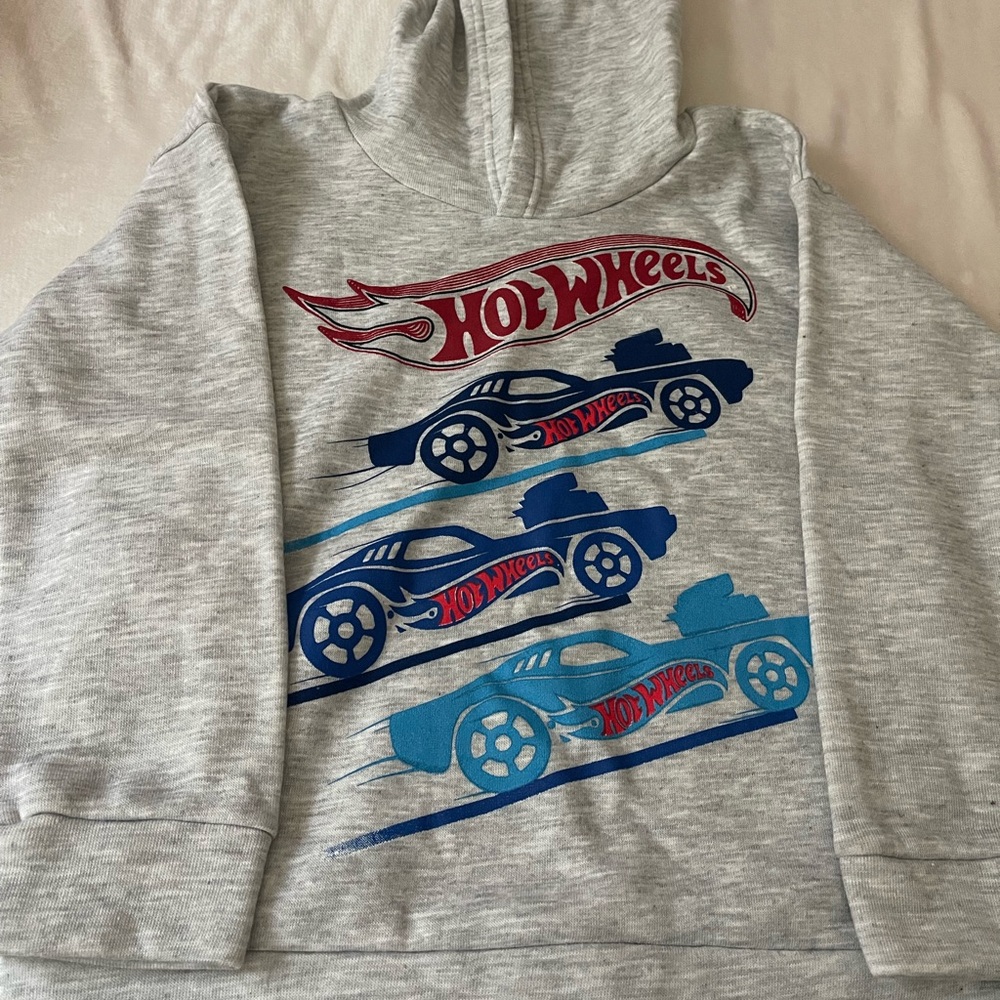 Hot Wheels Gray Hoodie with Blue and Red Cars